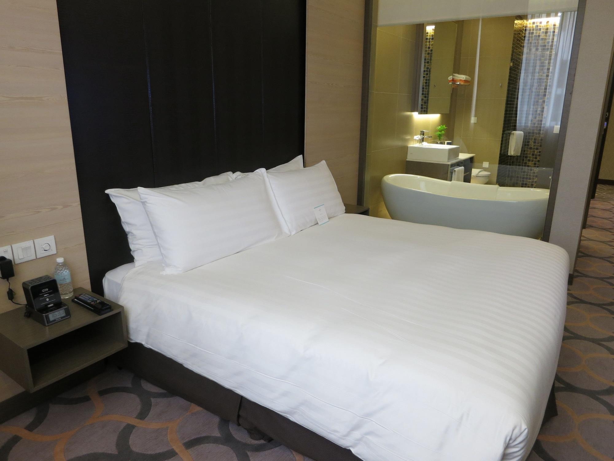 Khách sạn Dorsett - Newly Refurbished