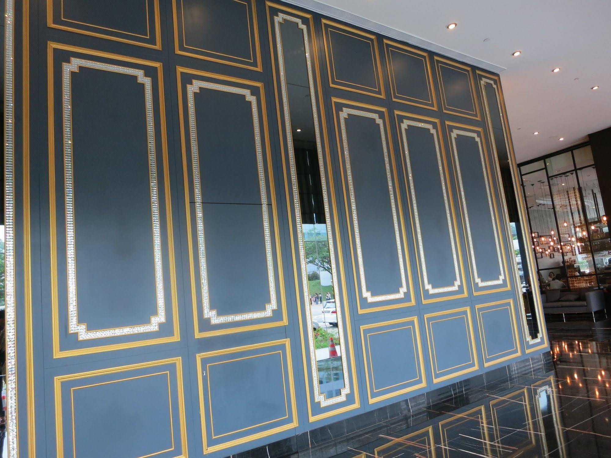 Khách sạn Dorsett - Newly Refurbished
